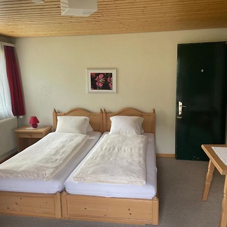 Hotel Restaurant Gommerhof Reckingen Room photo